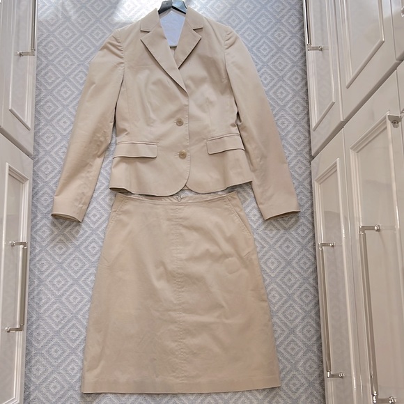 Banana Republic Dresses & Skirts - Khaki cotton banana republic suit